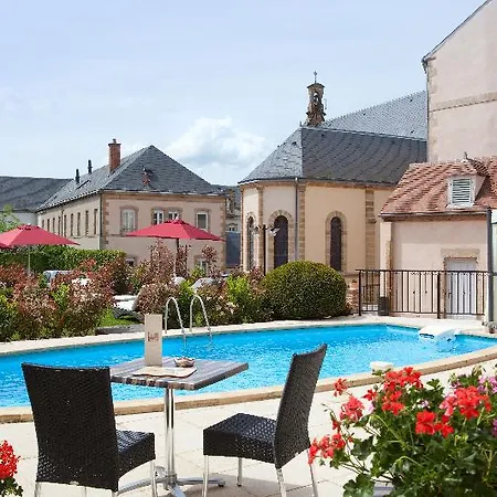 Mercure Centre De Paris 4* Μουλέν