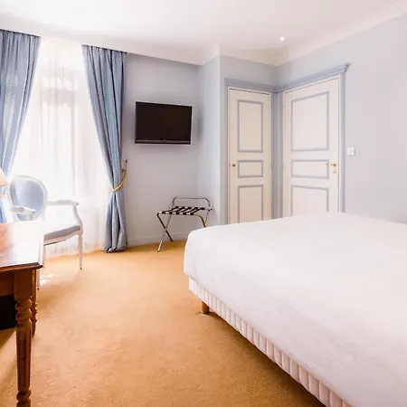 Mercure Centre De Paris 4*