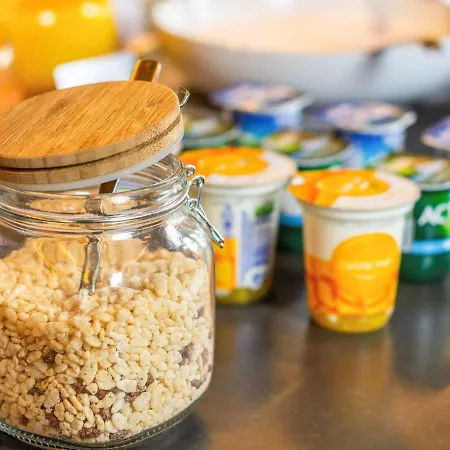 Mercure Centre De Paris 4* Μουλέν