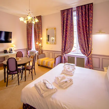 Mercure Centre De Paris 4*