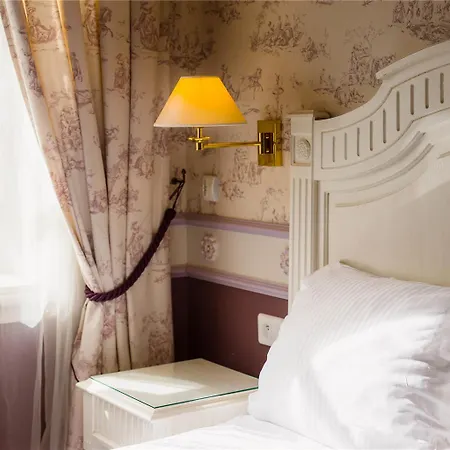 Hotel Mercure Centre De Paris 4*