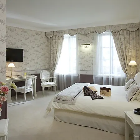 Mercure Centre De Paris 4*