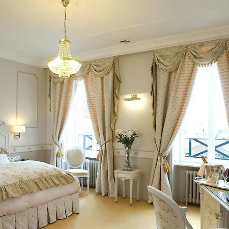 Mercure Centre De Paris 호텔 물랭