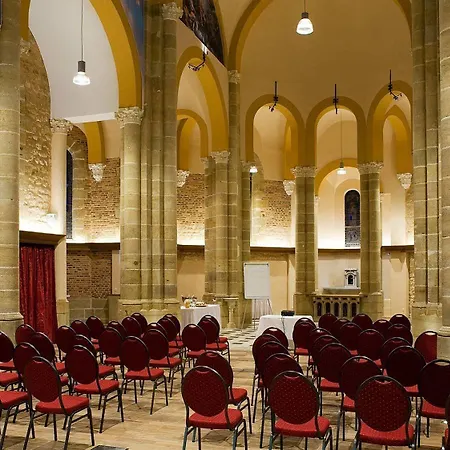 Mercure Centre De Paris Hotel 4*