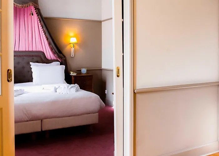 Mercure Centre De Paris ホテル ムーラン